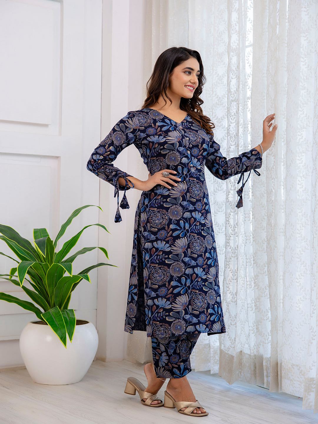 Navy Blue Ethnic Printed Straight Kurta With Trouser