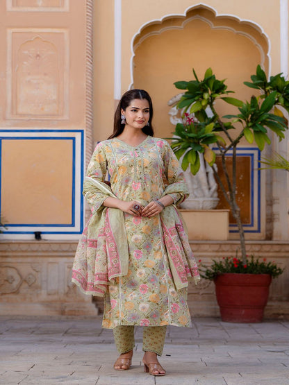 Green Printed Straight Kurta And Trouser With Dupatta