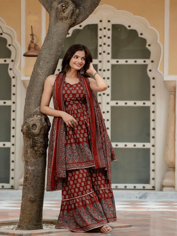 Nayo maroon printed kurti – wholesale supplier