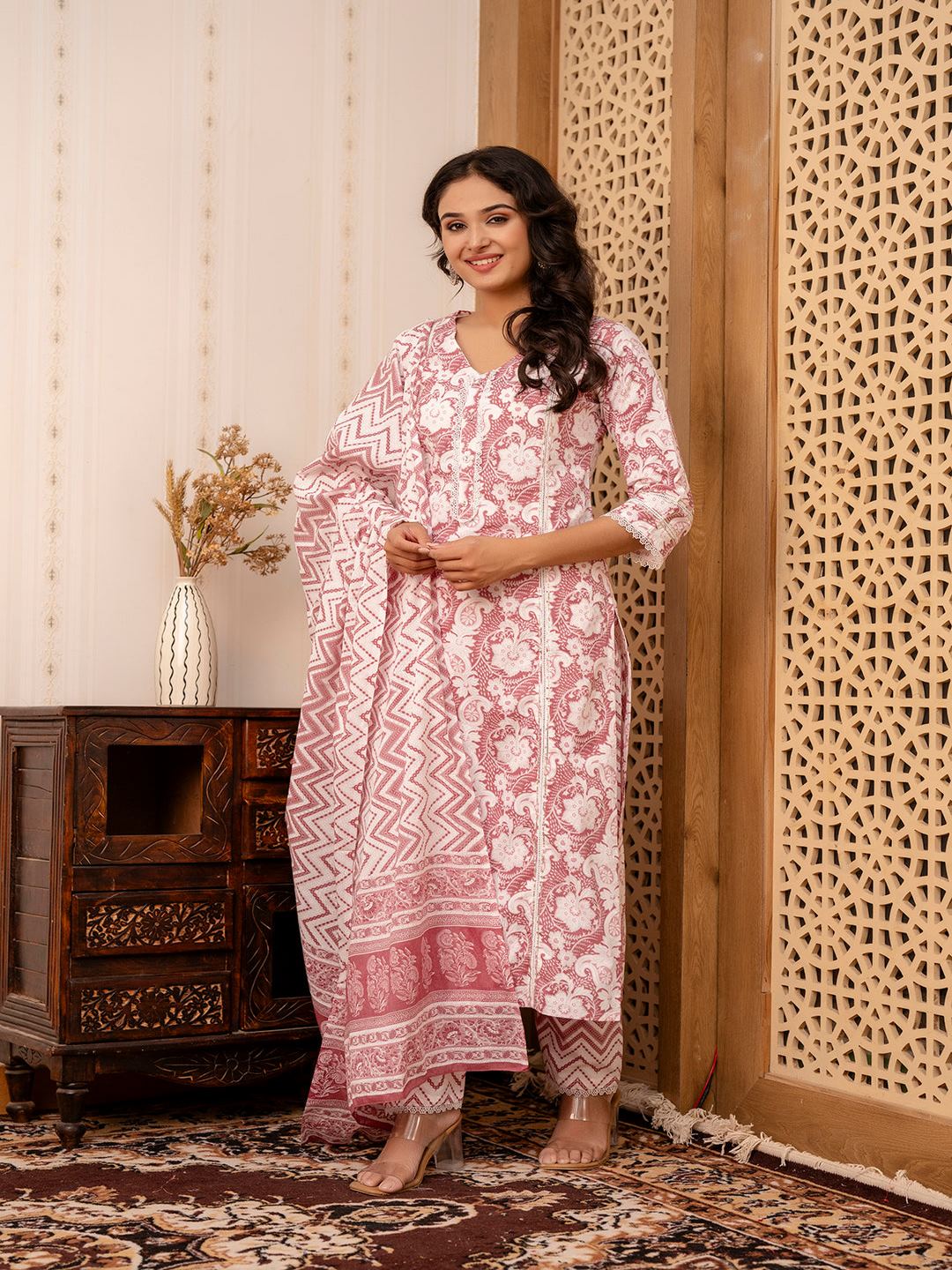 Mauve Floral Printed Straight Kurta And Trouser With Dupatta