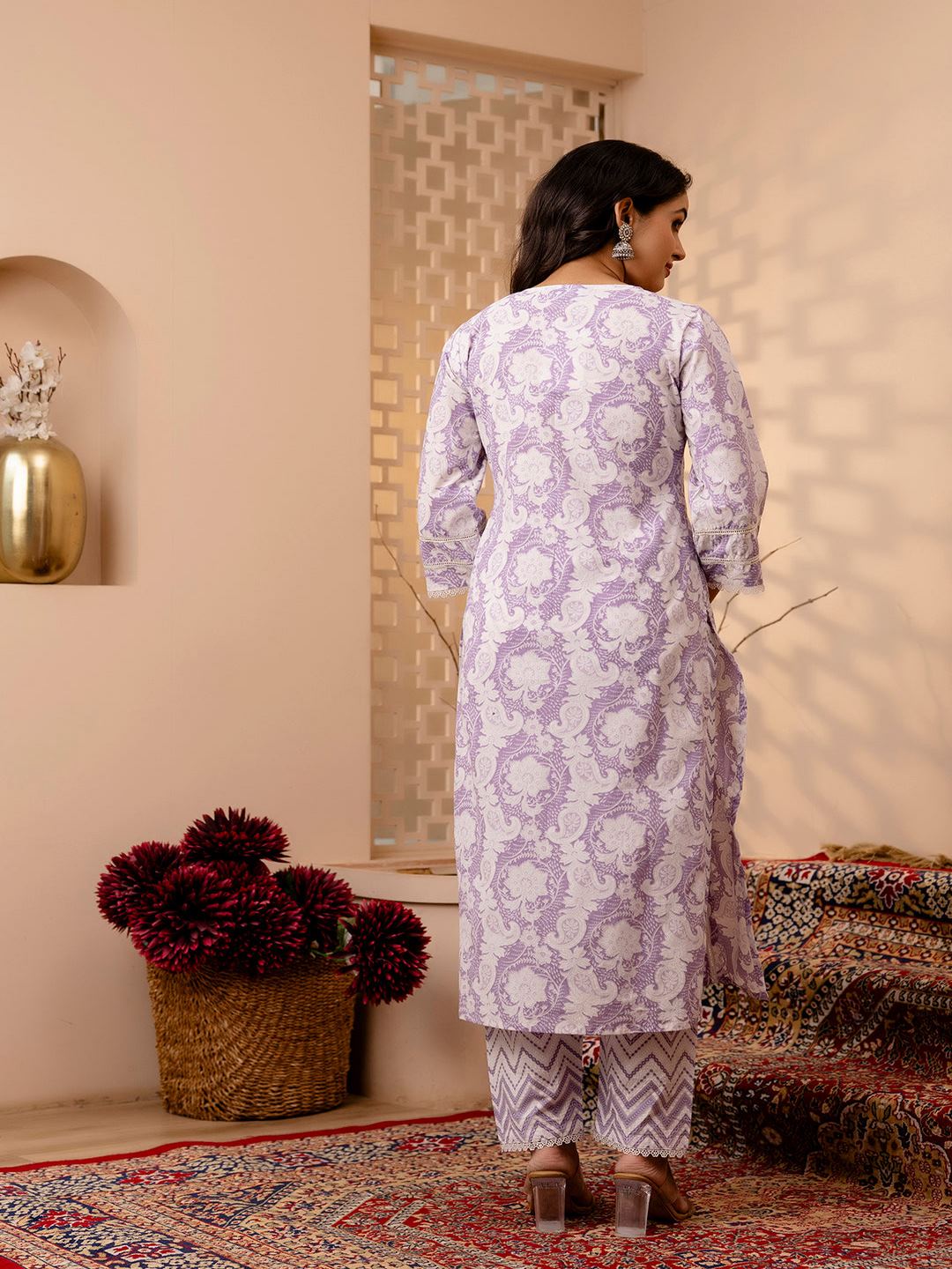 Lavender Floral Printed Straight Kurta And Trouser With Dupatta