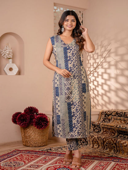 Blue Printed Kurta With Trouser
