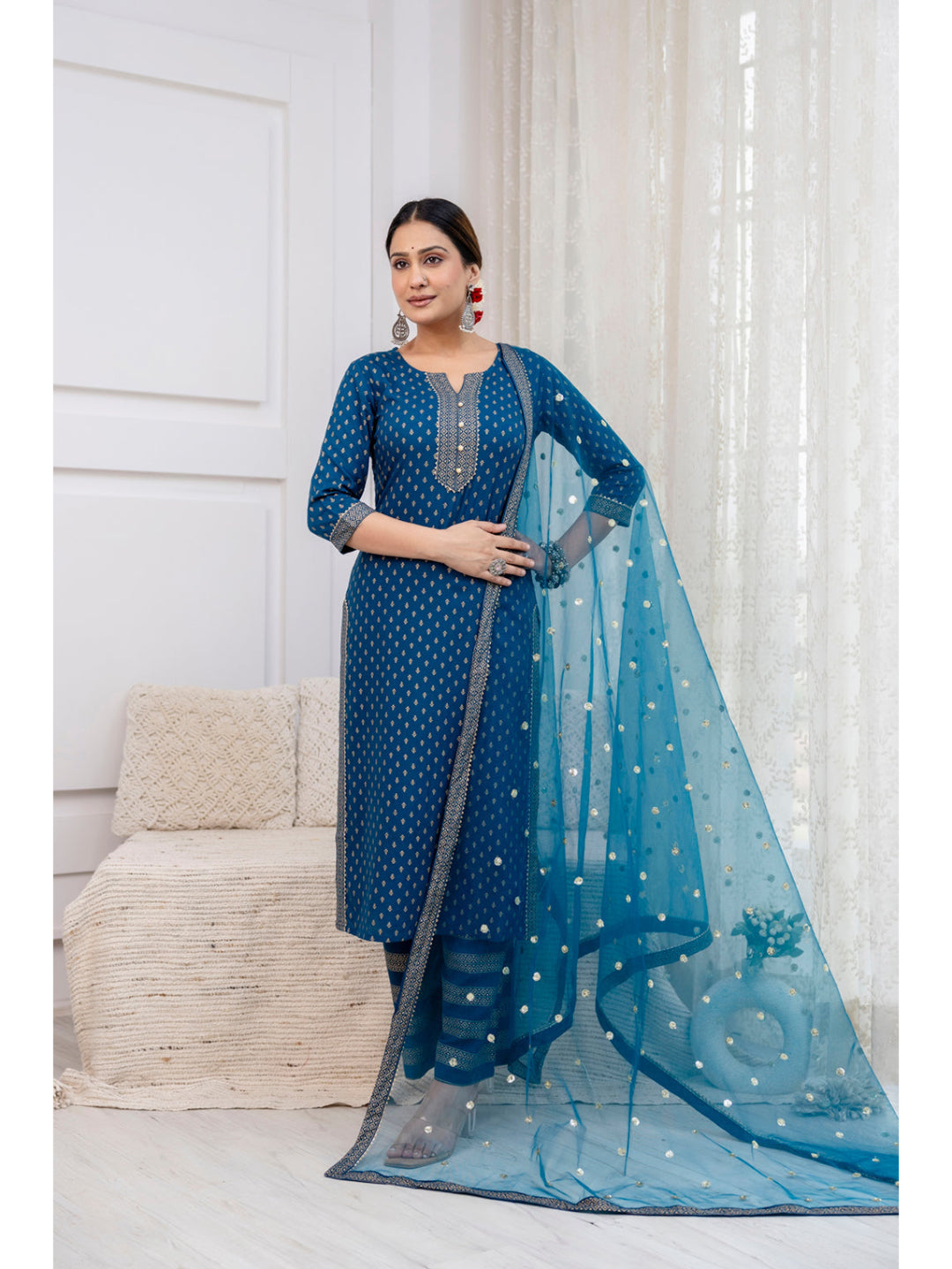 Blue Gold Printed Straight Kurta Set With Net Dupatta