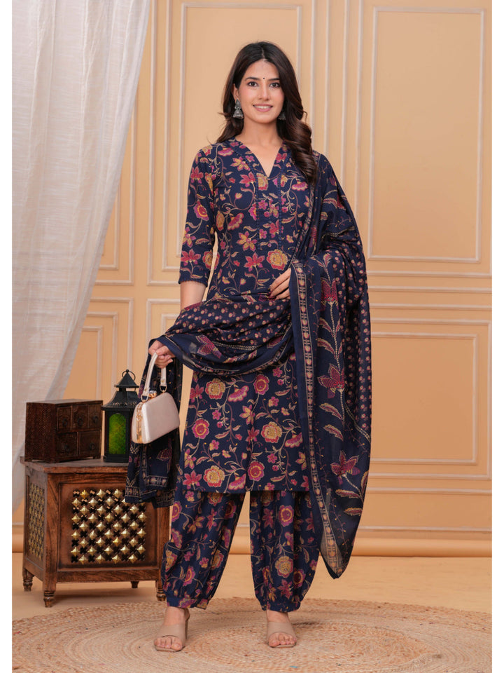 Blue Printed Straight Kurta Set With Dupatta