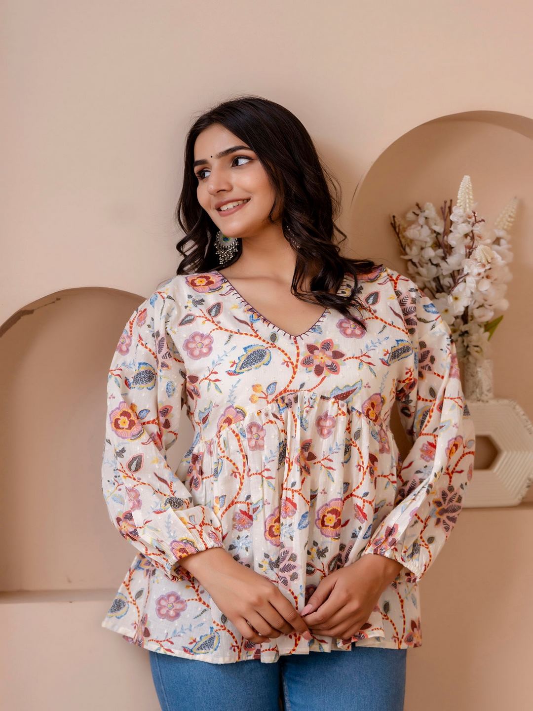 Off White Printed V-Neck Peplum Tunic
