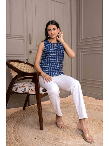 Women Navy Blue Printed Straight Top