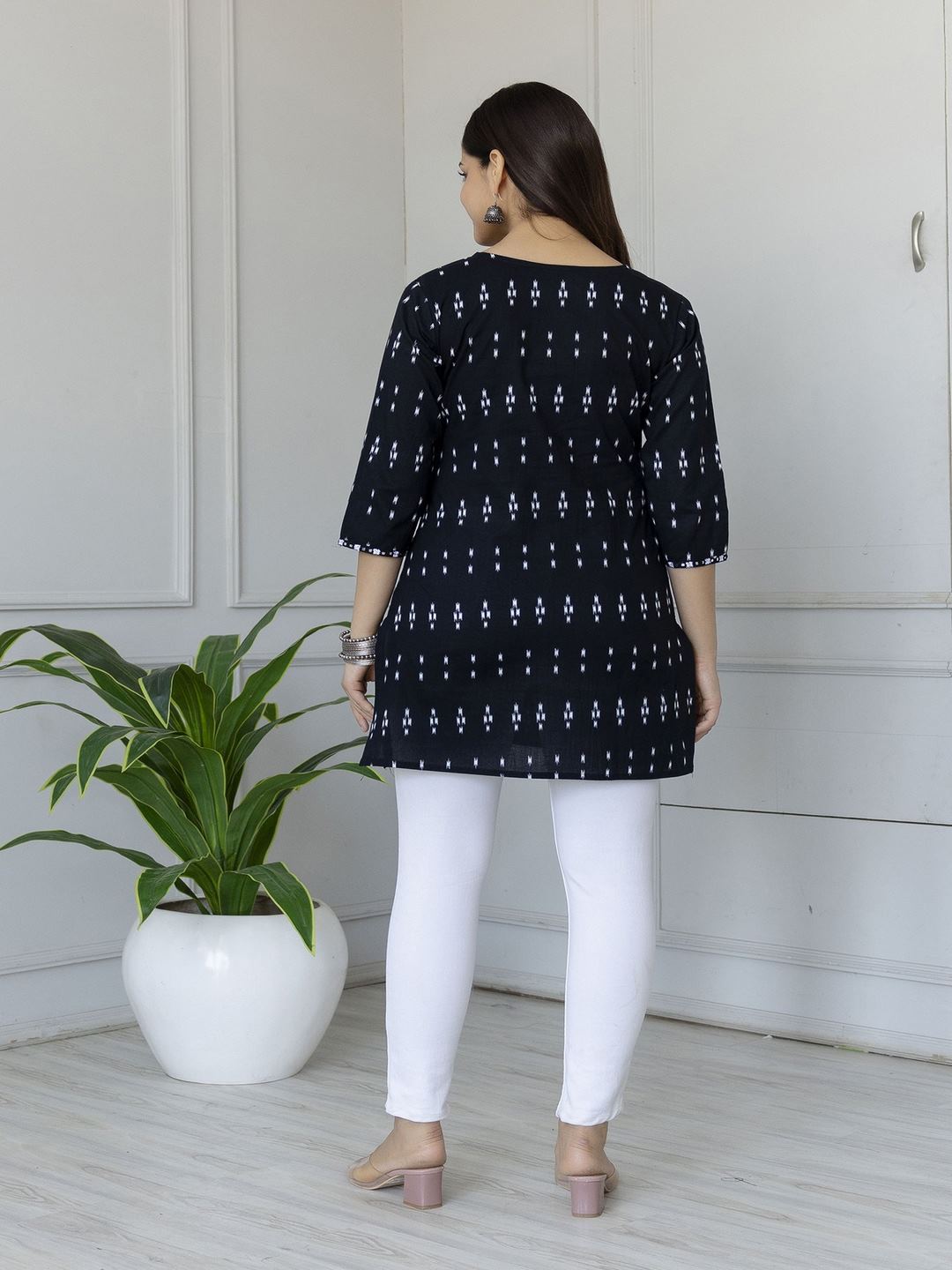 Black Straight Tunic With Embroidered Neck