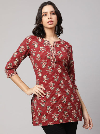 Maroon Straight Tunic With Three Quarter Sleeves