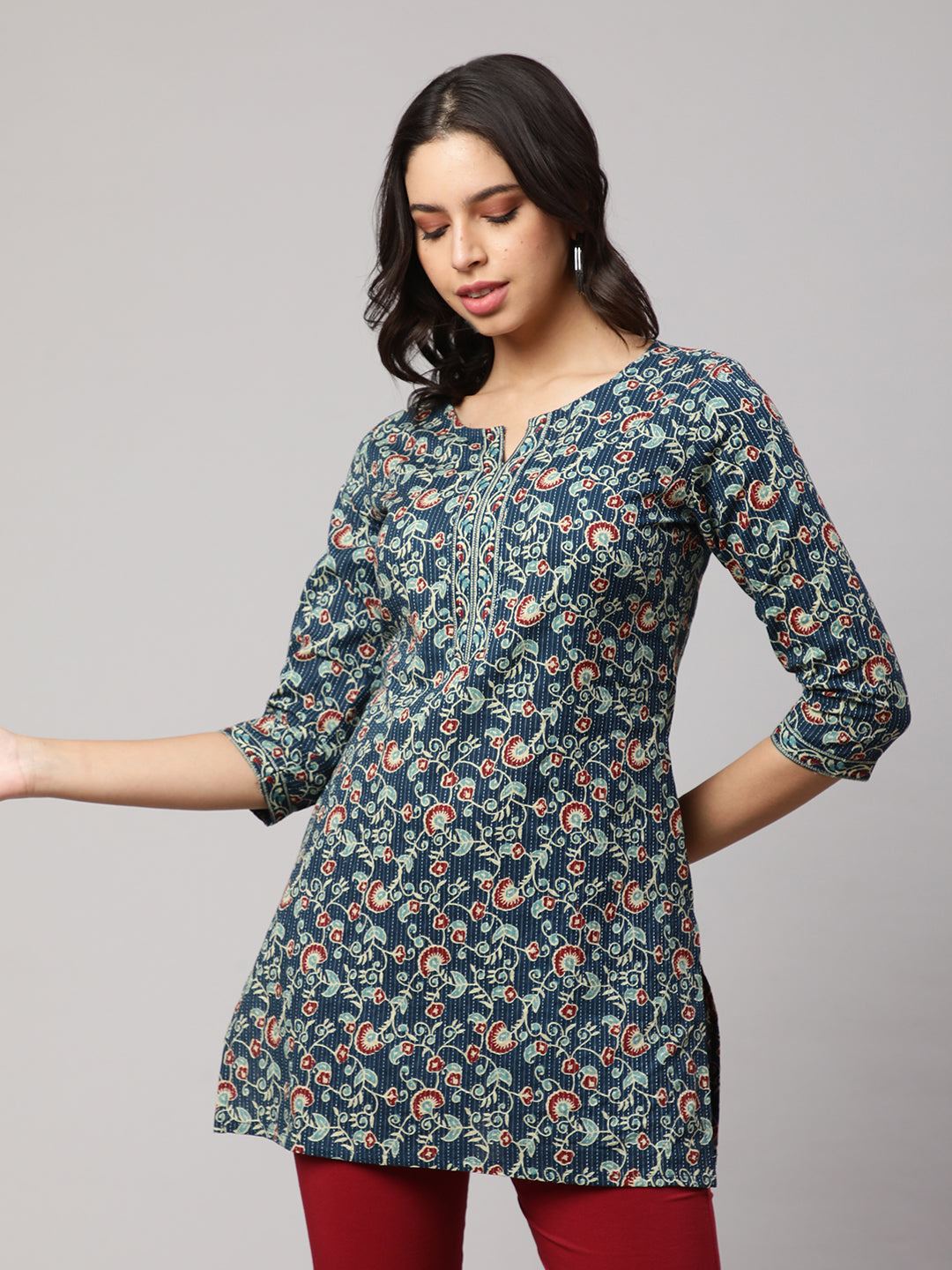 Blue Straight Tunic With Three Quarter Sleeves
