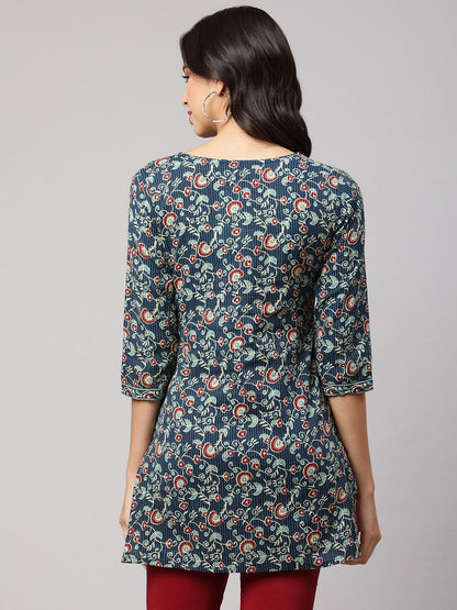 Blue Straight Tunic With Three Quarter Sleeves