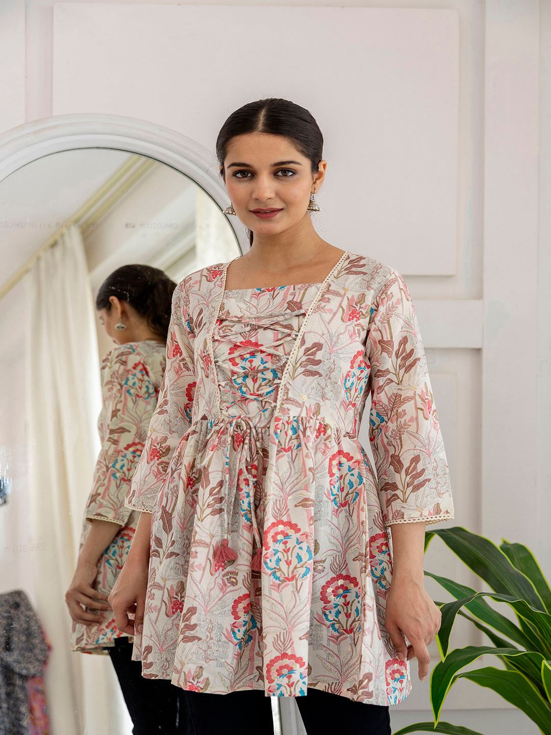 Off-White Printed V-Neck Peplum Tunic