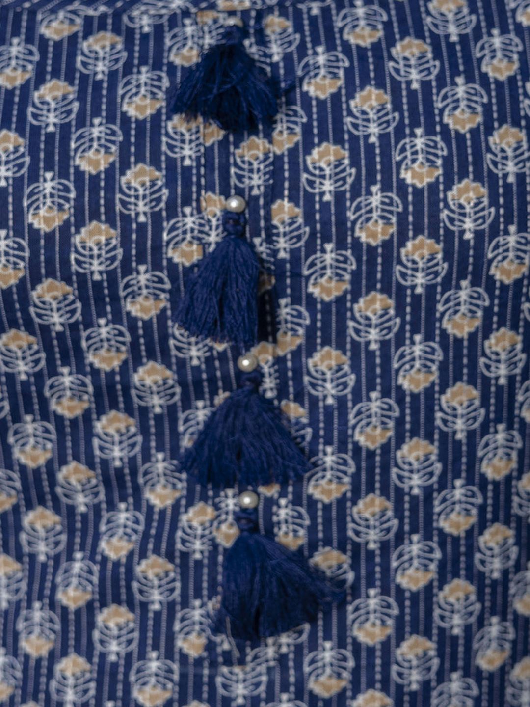 Blue Ethnic Straight Sleeveless Kurta