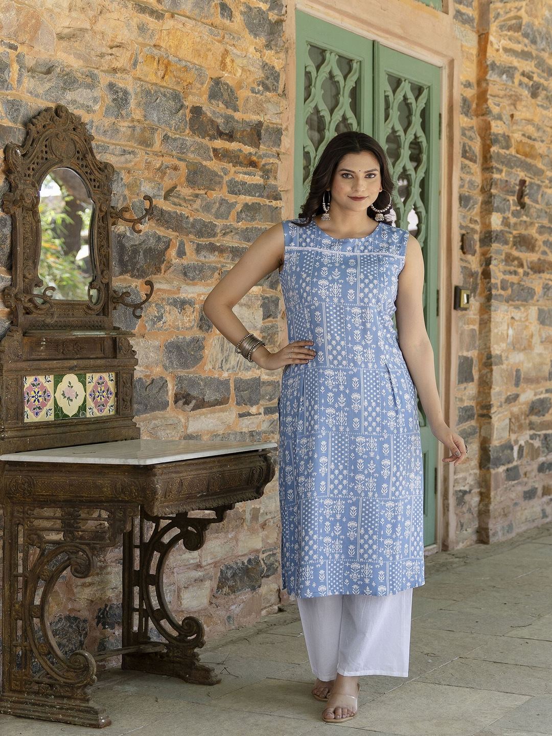 Blue Ethnic Straight Sleeveless Kurta