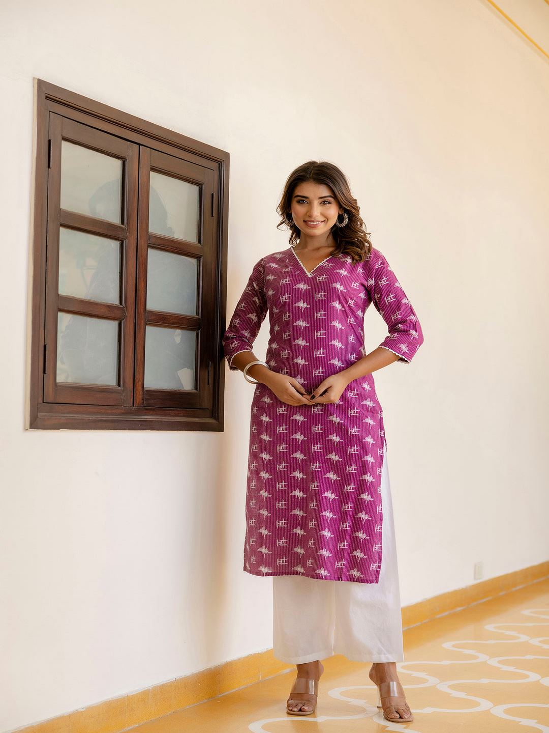 Purple Ethnic Printed Straight Kurta With Three Quarter Sleeves