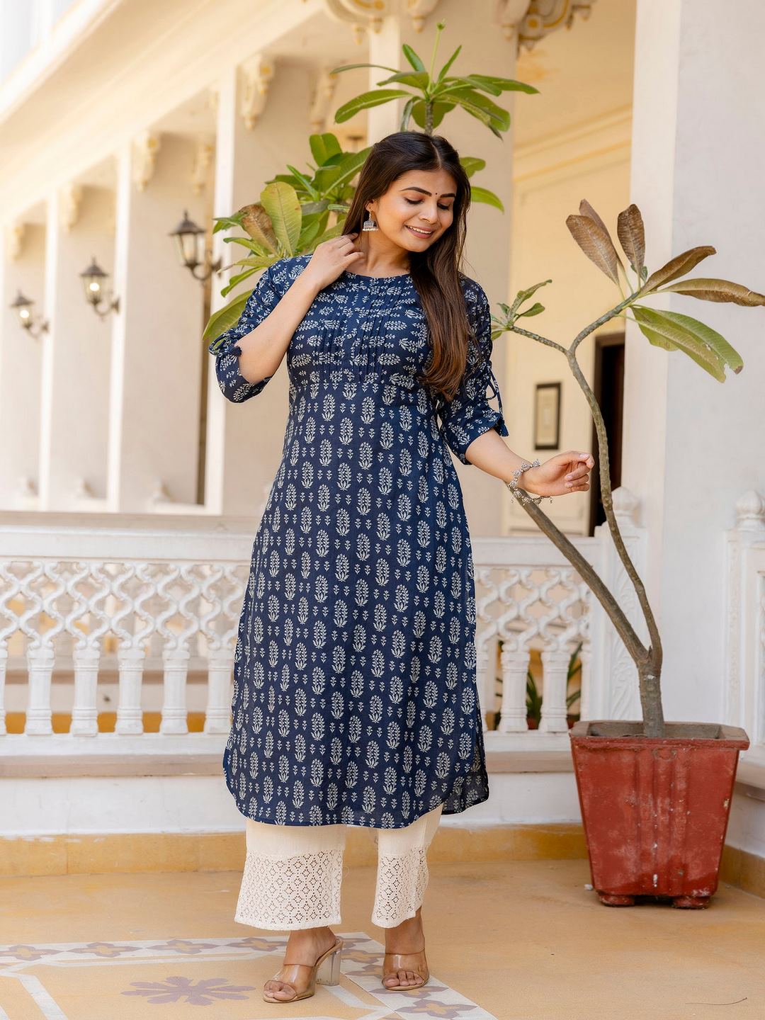 Navy Blue Printed Straight Kurta With Three Quarter Sleeves