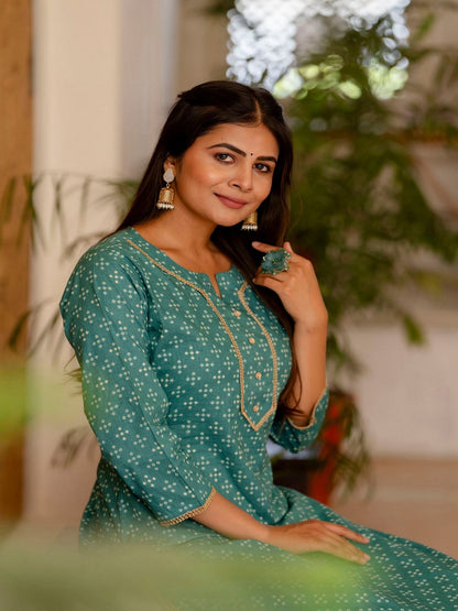 Green Bandhani Printed Straight Kurta