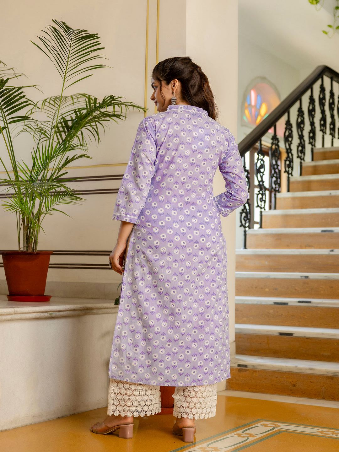Purple Ethnic Printed Straight Kurta With Three Quarter Sleeves