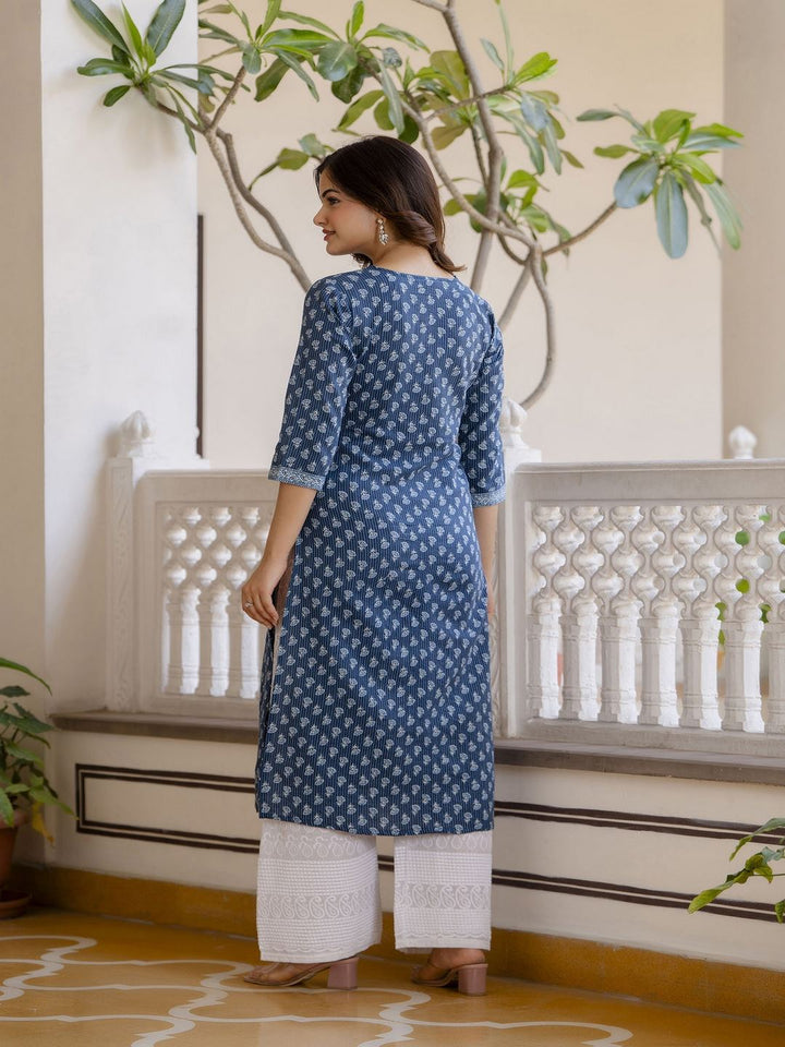 Blue Printed Straight Kurta With Three Quarter Sleeves