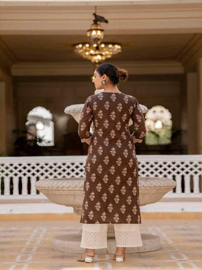 Brown Ethnic Printed Straight Kurta With Three Quarter Sleeves