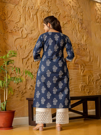 Blue Printed Straight Kurta With Three Quarter Sleeves