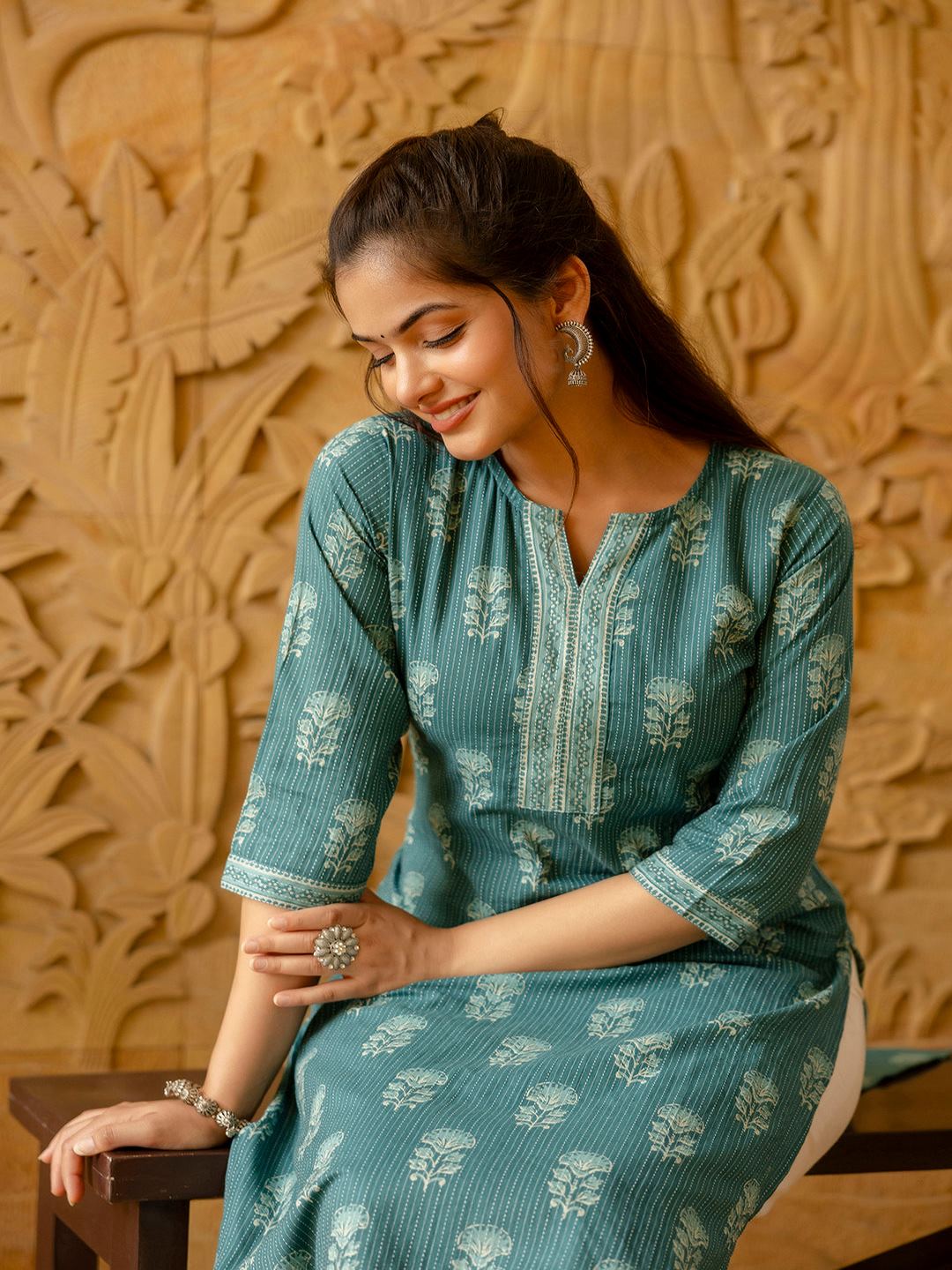 Turquoise Blue Printed Straight Kurta