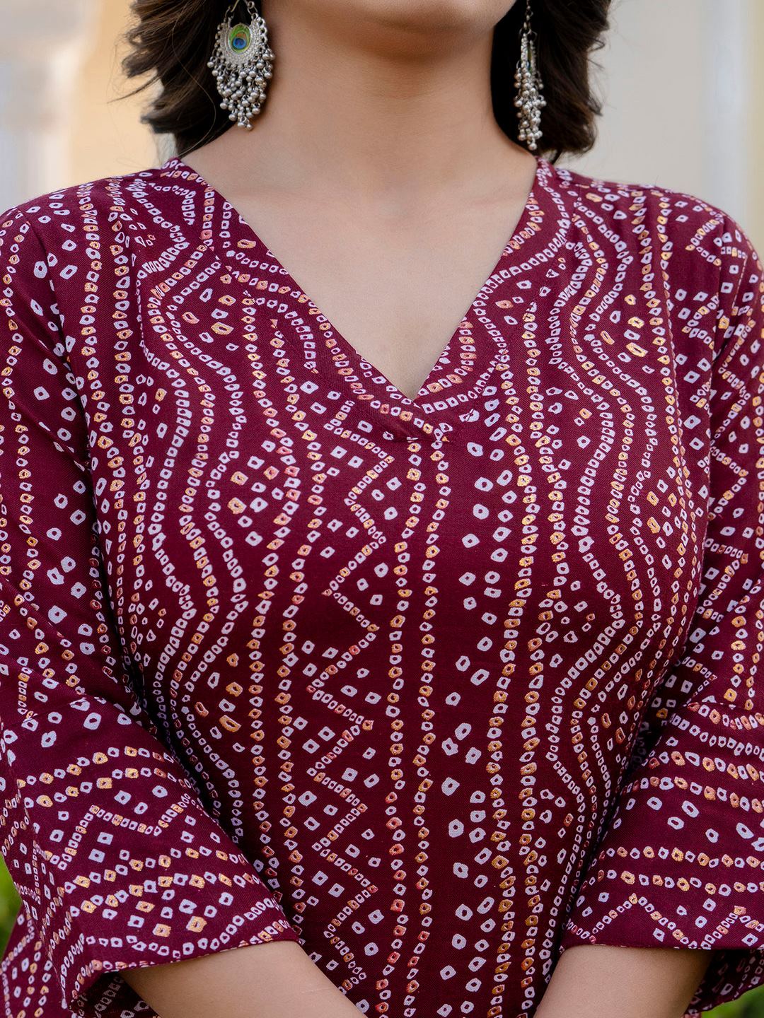 Maroon Printed Straight Kurta With Three Quarter Sleeves
