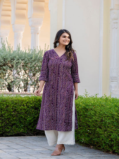 Purple Printed Straight Kurta With Three Quarter Sleeves