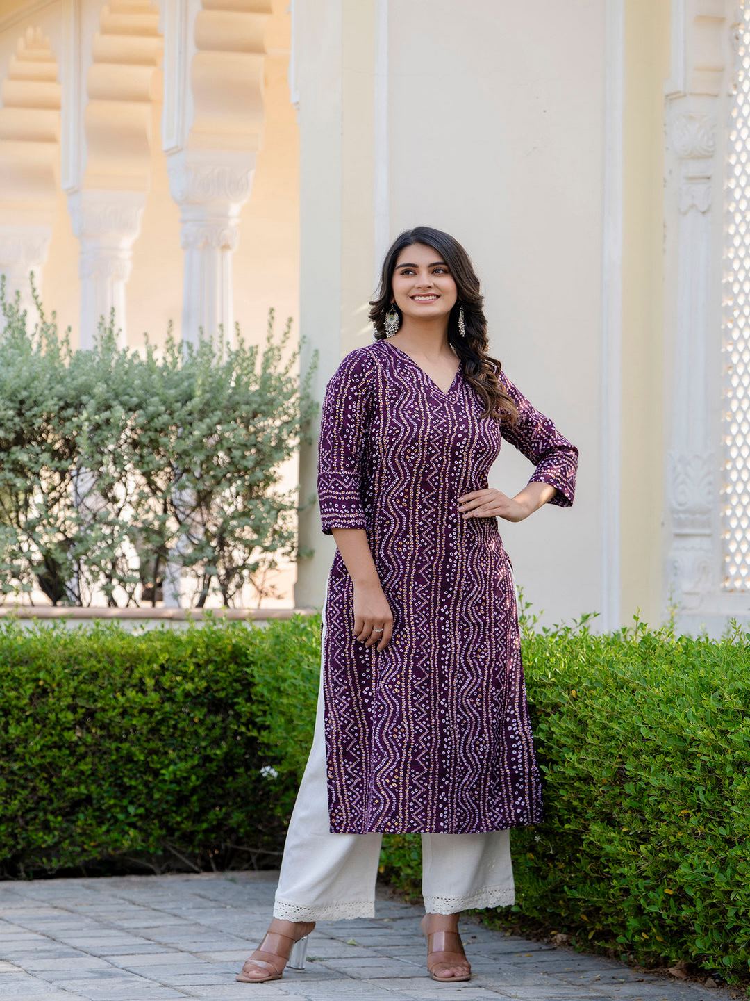 Purple Printed Straight Kurta With Three Quarter Sleeves