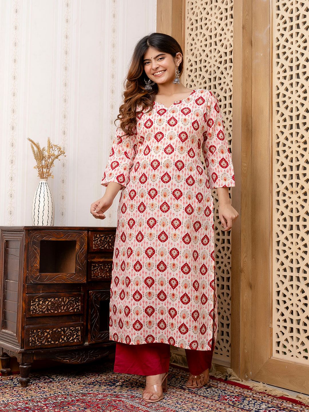 Maroon And Off White Printed Straight Kurta