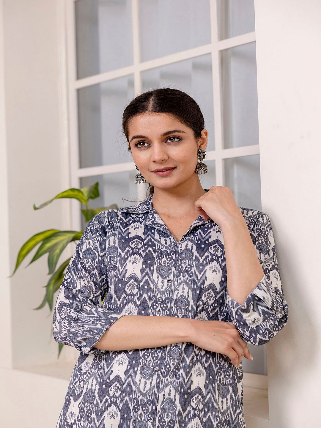 Grey Printed Straight Shirt Collar Kurta