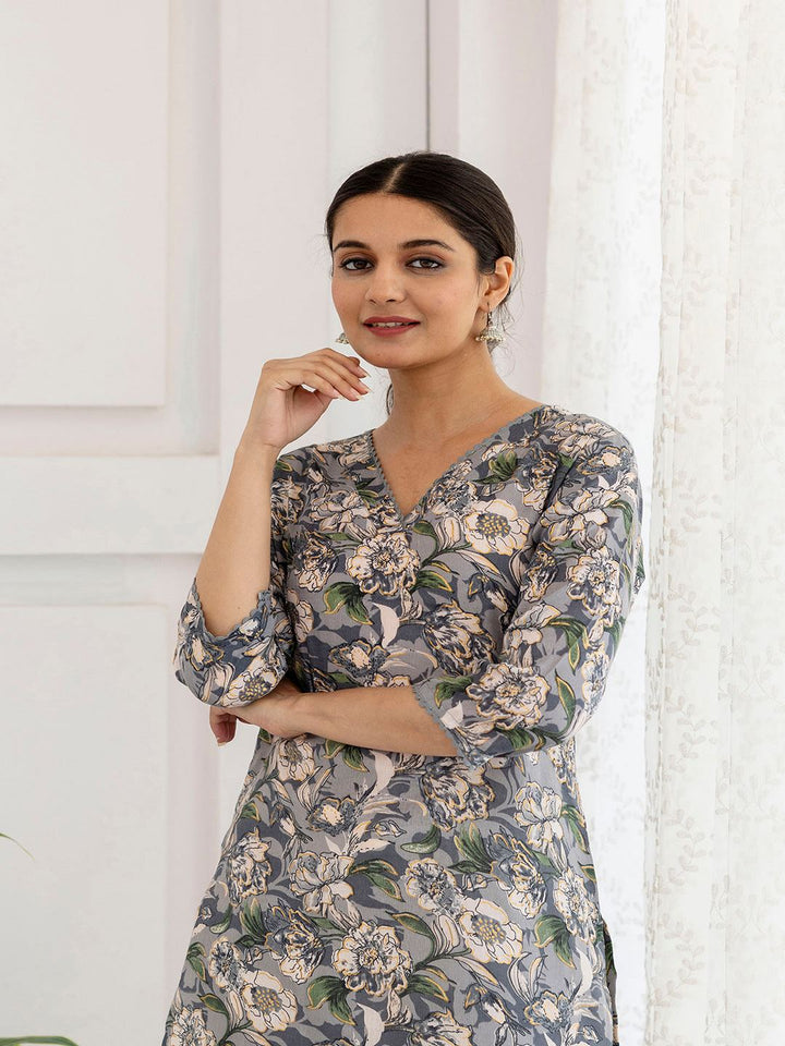 Grey Printed Straight V-Neck Kurta