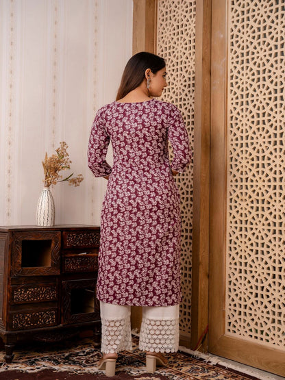 Purple Printed Straight Kurta With Three Quarter Sleeves