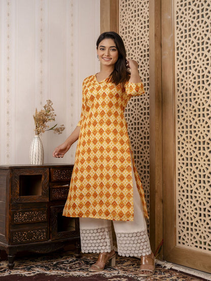 Yellow Printed Straight Kurta With Three Quarter Sleeves