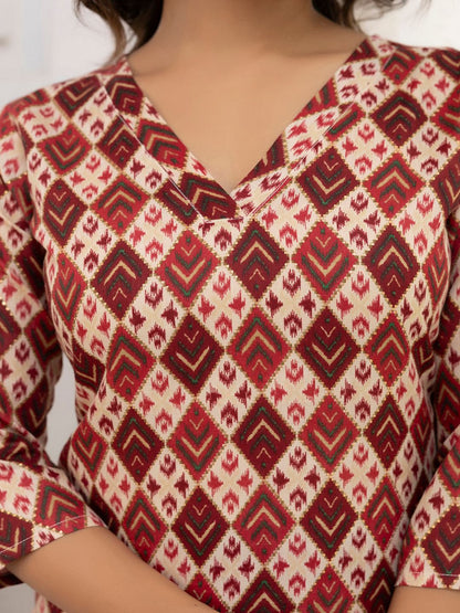 Maroon Printed Straight Kurta With Three Quarter Sleeves