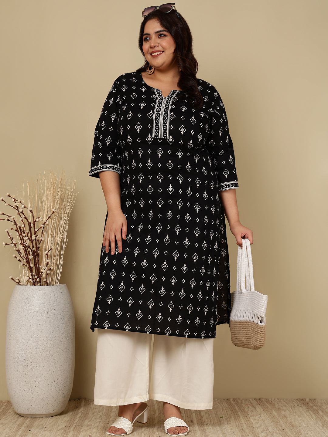 Plus Size Black Printed Straight kurta