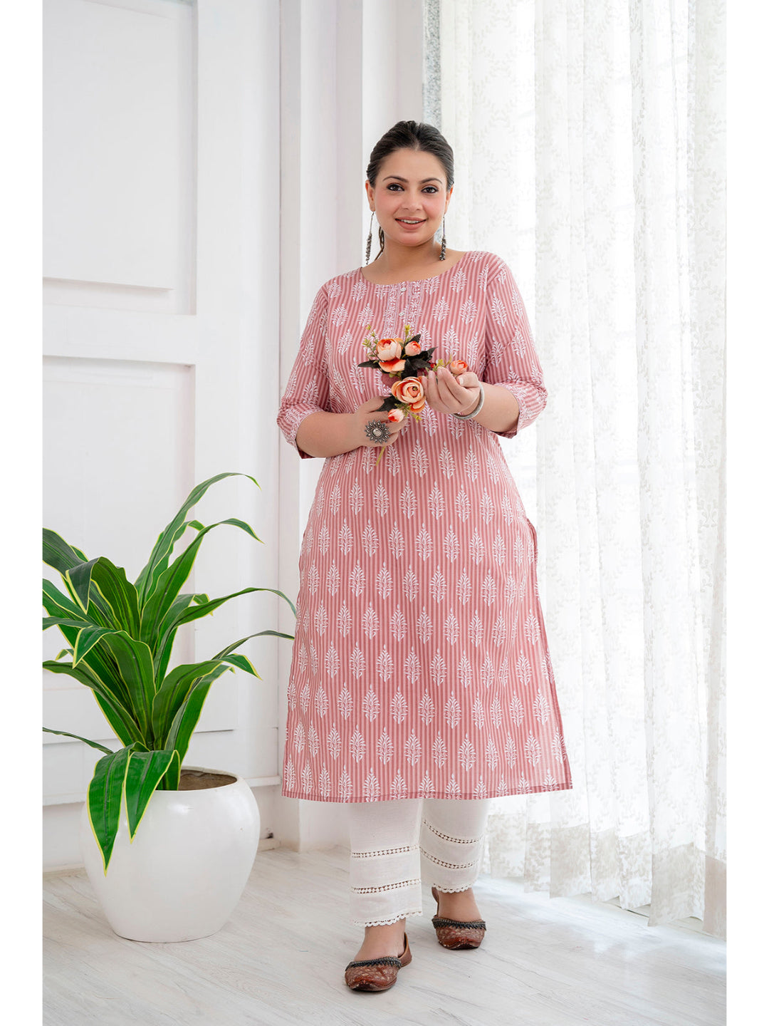 Plus Size Pink Printed Straight Kurta