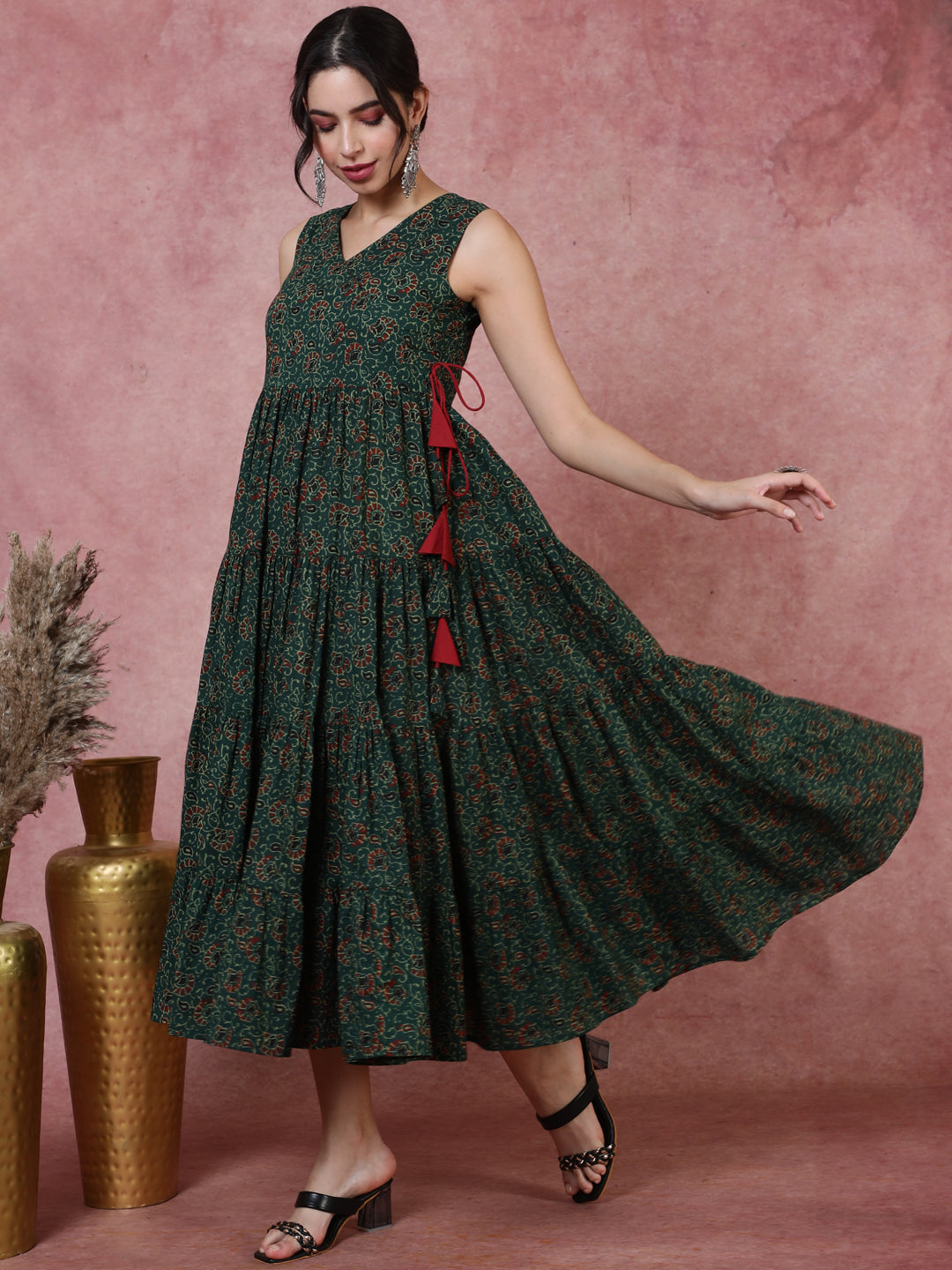 Cotton  Calf Length Printed  Sleeveless V-Neck Dress