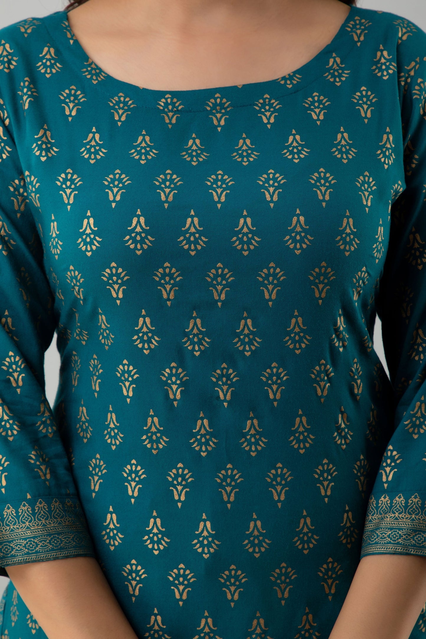 Printed Straight Calf Length 3/4 Sleeves Round Neck Rayon Kurta Set (Preorder)