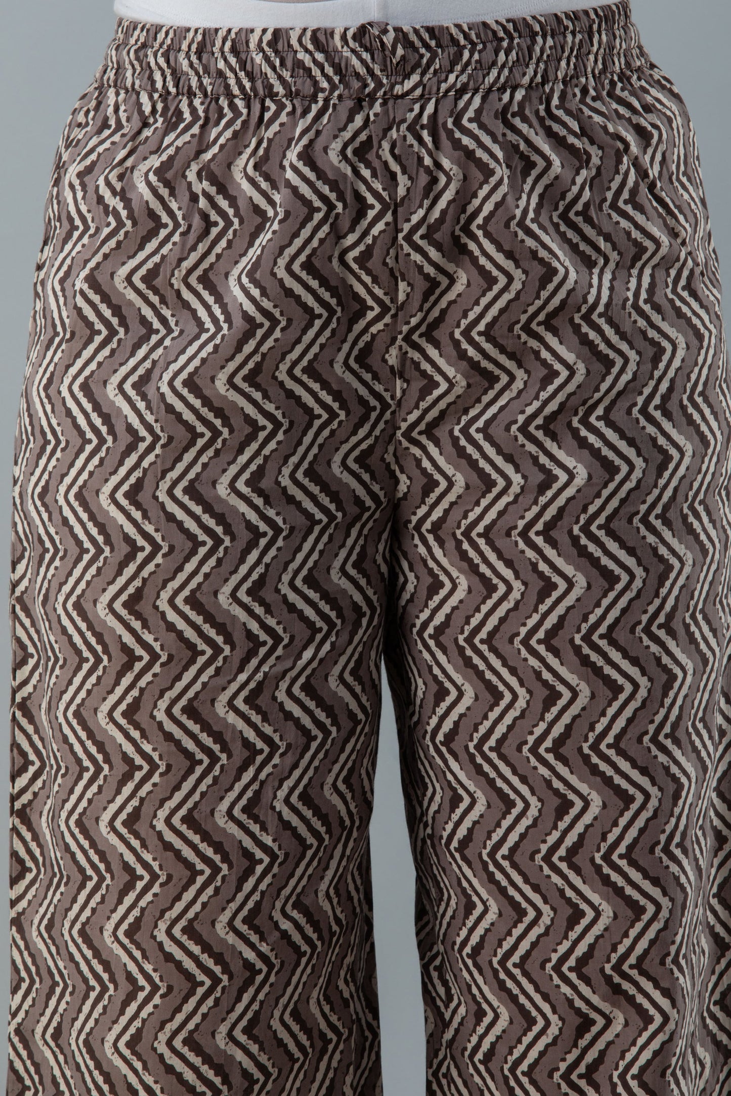 Printed Straight Calf Lenth 3/4 Sleeves Round Neck Cotton Kurta Set (Preorder)