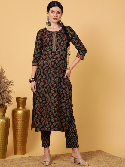 Rayon  Calf Length Printed Straight 3/4 Sleeves Round Kurta Bottom Dupatta Set