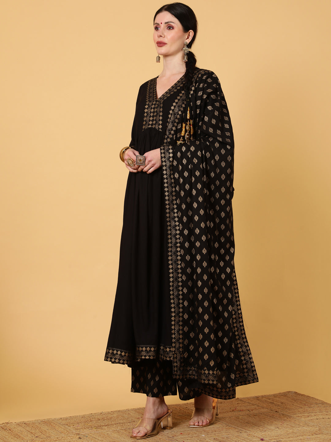 Rayon  Calf Length Solid Flared 3/4 Sleeves V-Neck Kurta Bottom Dupatta Set