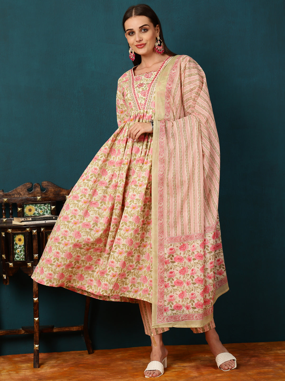 Rayon Calf Length Printed Straight 3/4 Sleeves Shirt Coller Kurta Bottom Dupatta Set