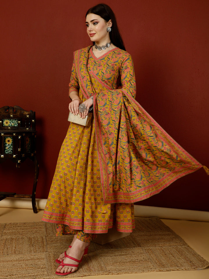 Calf Length Semi-Flared 3/4 Sleeves V Kurta Bottom Dupatta Set