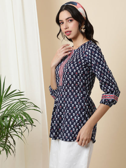 Cotton  Short Length Length Printed  3/4 Sleeve Mandarin  Top (Preorder)
