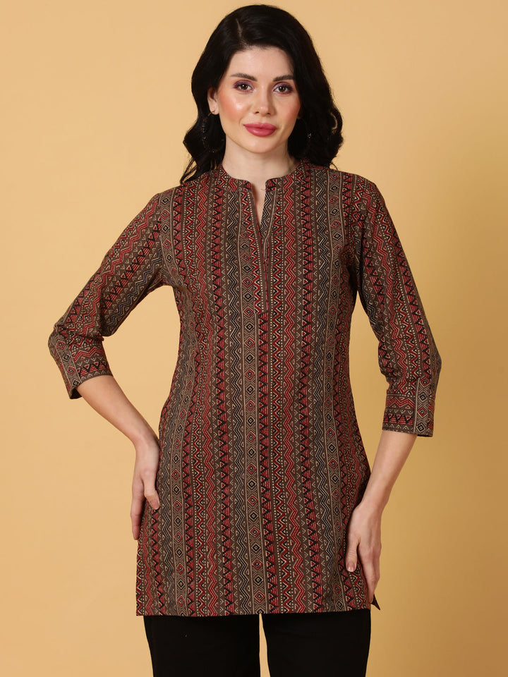 Cotton  Midi Length Printed Straight 3/4 Sleeves Coller Tunic