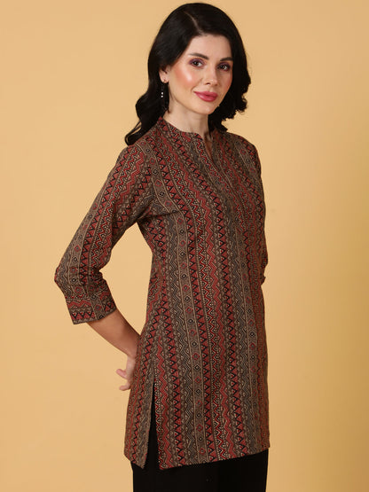 Cotton  Midi Length Printed Straight 3/4 Sleeves Coller Tunic