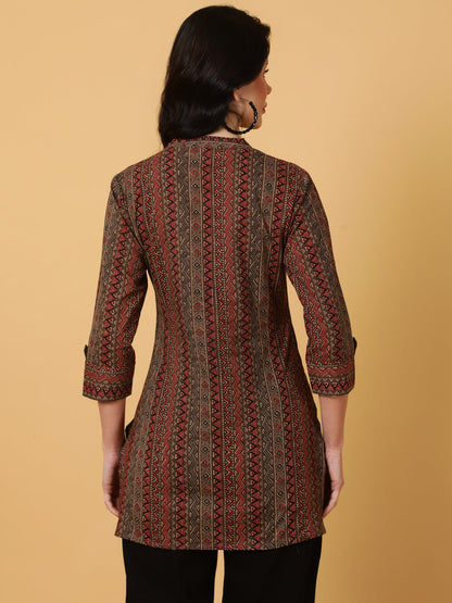 Cotton  Midi Length Printed Straight 3/4 Sleeves Coller Tunic