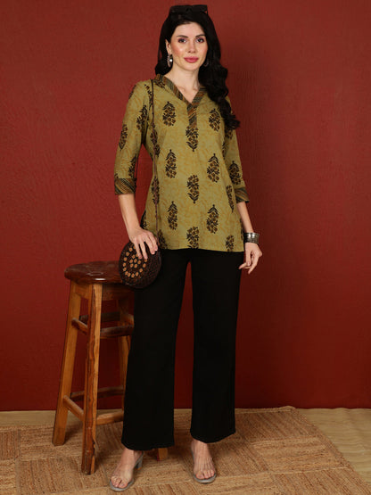 Rayon  Midi Length Printed Straight 3/4 Sleeves V-Neck Tunic (Preorder)