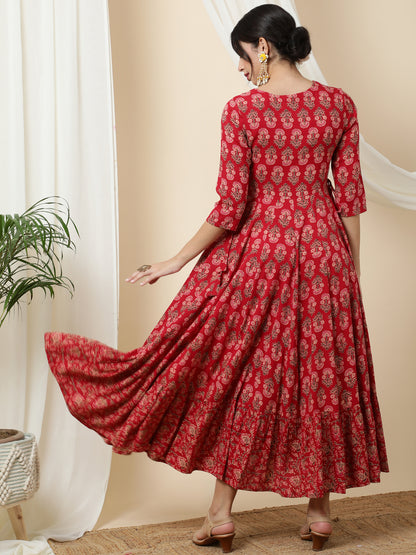 Rayon  Calf Length Printed  3/4 Sleeve Round Neck Kurta