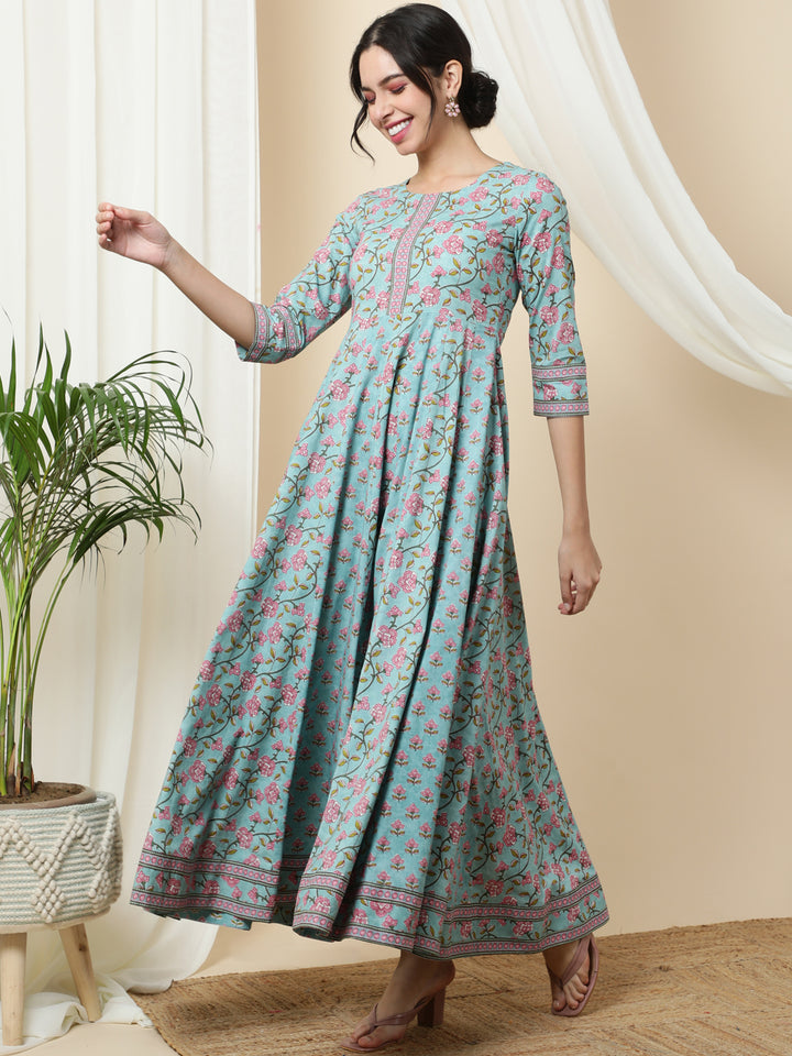 Cotton  Ankle Length Printed  3/4 Sleeve Round Neck Kurta